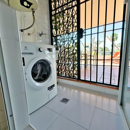 Bajo Con Terraza En Lorcrimar V * Marbella