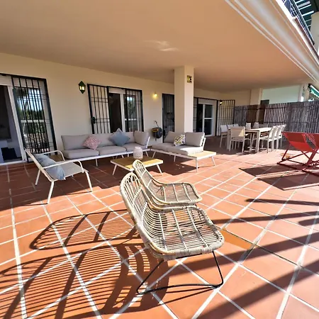 Bajo Con Terraza En Lorcrimar V * Marbella